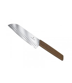 Victorinox 6.9050.17kg Couteau Santoku Swiss Modern, lame alvéolée 17 cm, manche noyer. Présentation en boîte cadeau.