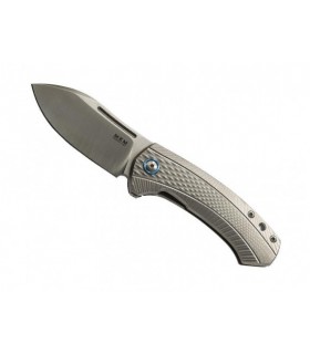 mkm mk.ls02t Couteau  lame acier M390 Bohler   manche 10,5 cm  titanium 6AL4V gris, entretoise Titanium bleu, clip gris