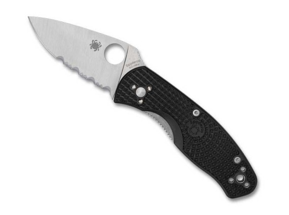 spyderco c136psbk couteau lame 8,2 cm acier 8Cr13MoV  manche 10,5 cm noir